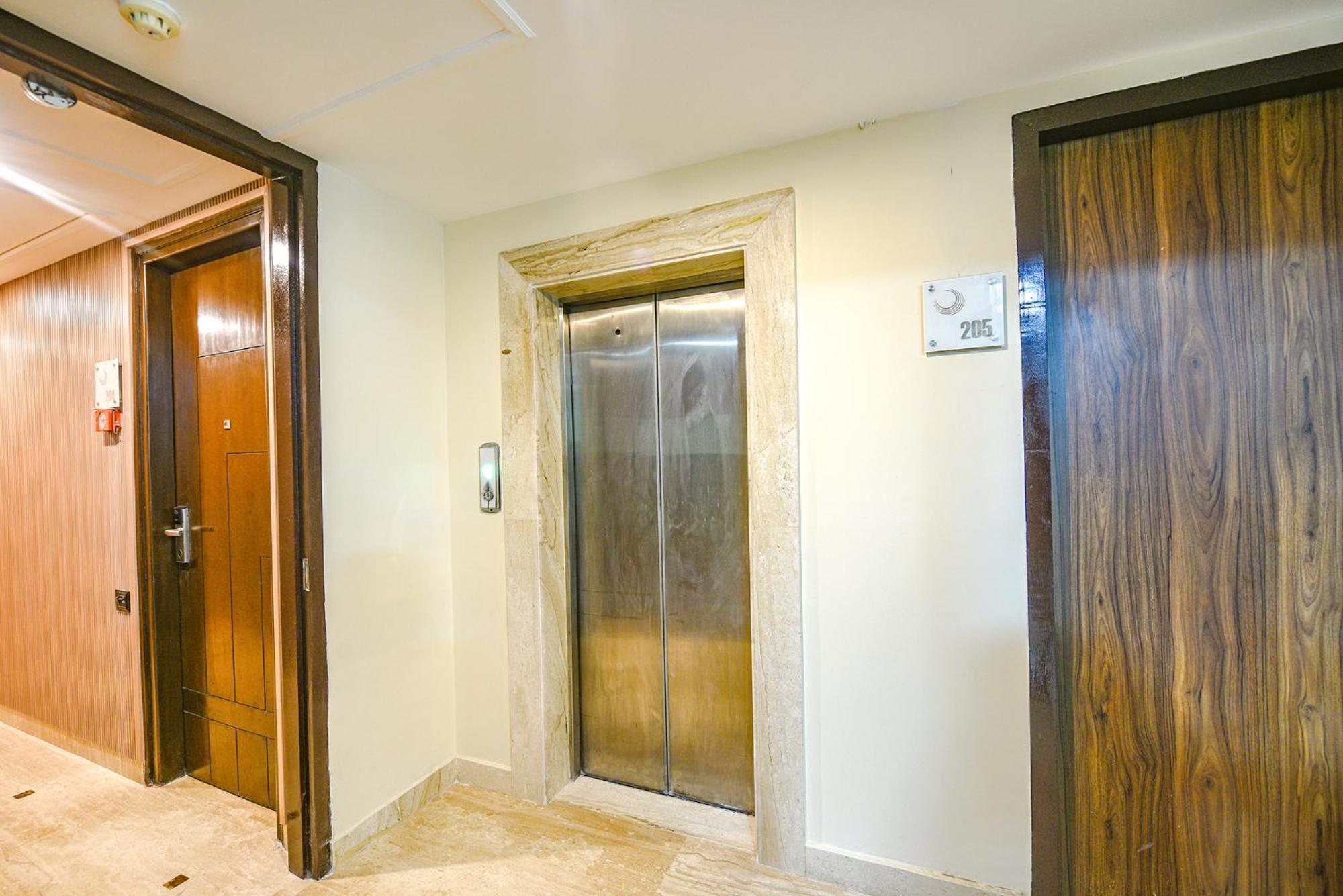 Fabhotel Aashraye New Delhi Exterior foto