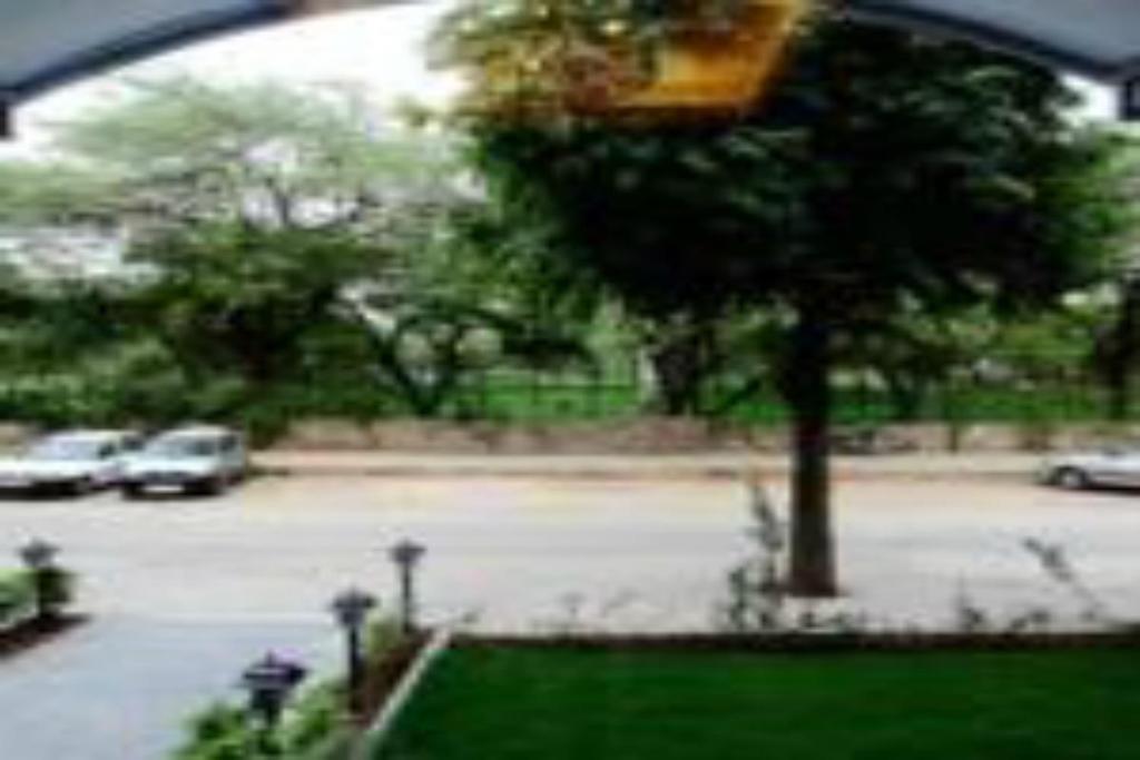 Fabhotel Aashraye New Delhi Exterior foto
