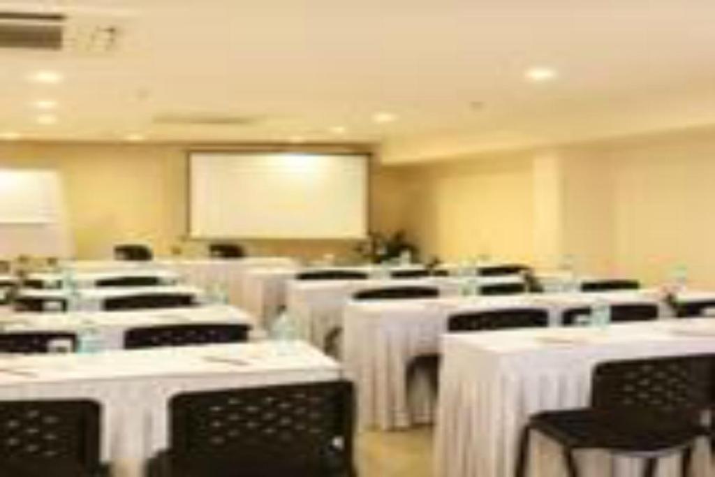 Fabhotel Aashraye New Delhi Exterior foto